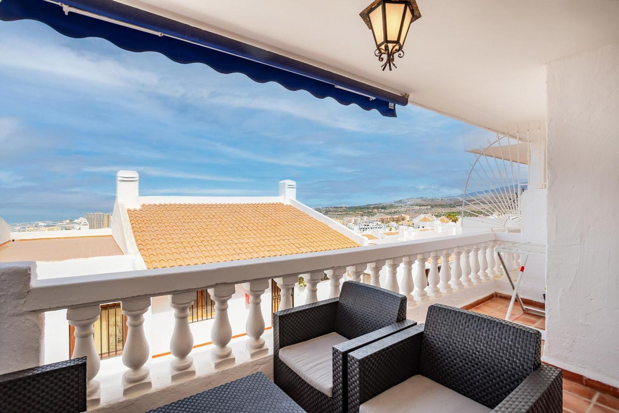Cozy Port Royal Margot Sunset View Home By Lovetenerife Los Cristianos  Exterior photo